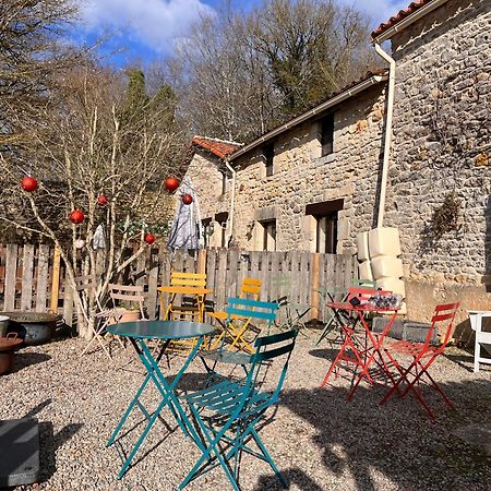 Le Plantier 1 Apartment Beaulieu-sur-Sonnette Exterior photo